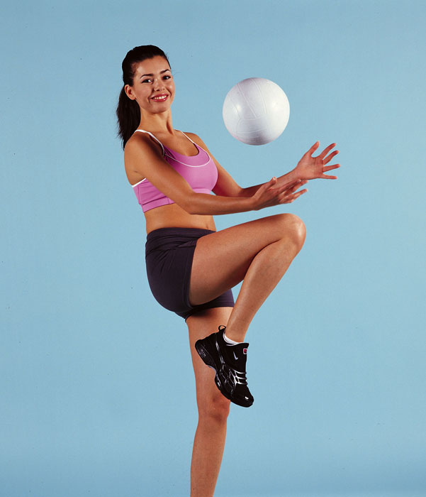 Gambe e braccia toniche con la palla Gambe e braccia toniche con la palla