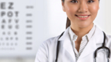 Salute degli occhi d’estate, fai il check in farmacia