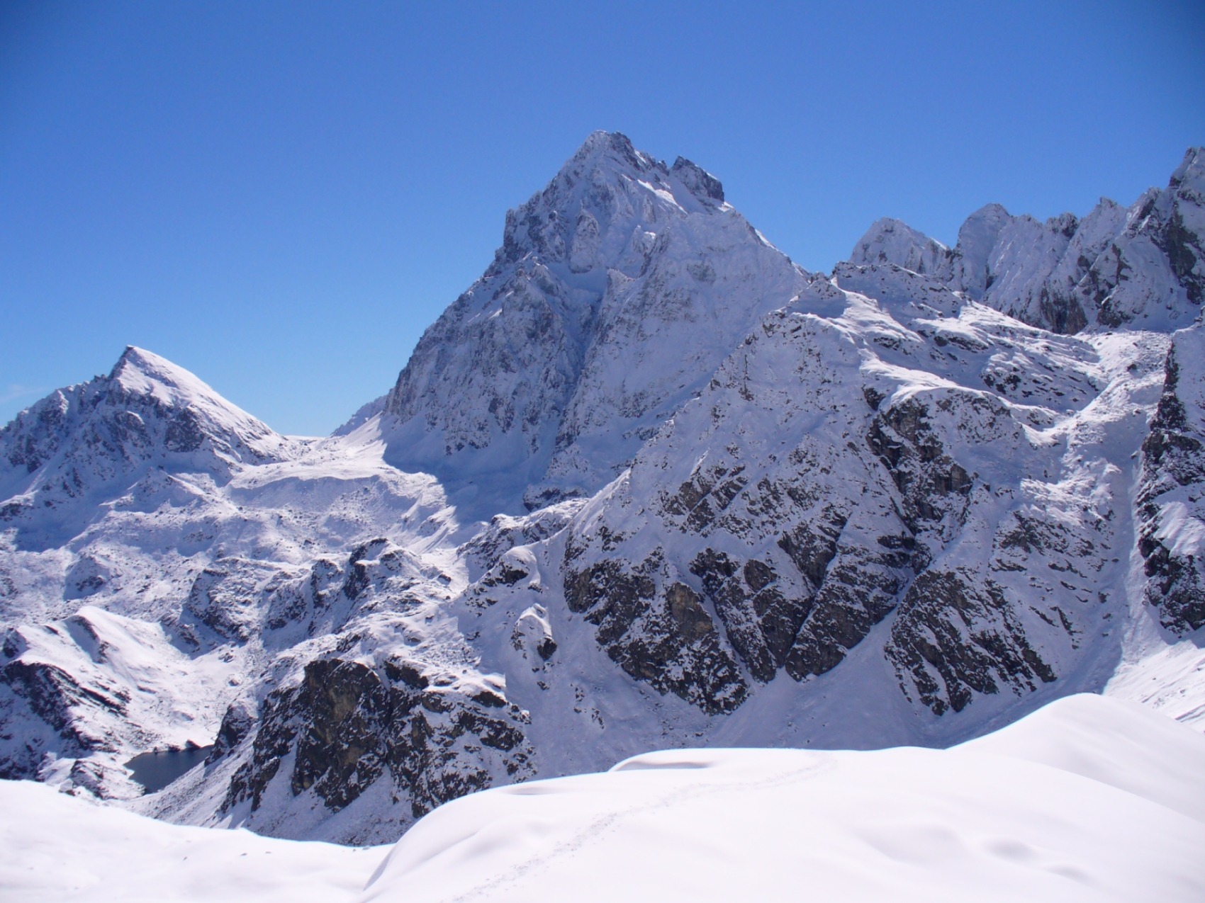 Alpinismo al femminile nel ricordo di Alessandra Boarelli Alpinismo al femminile nel ricordo di Alessandra Boarelli