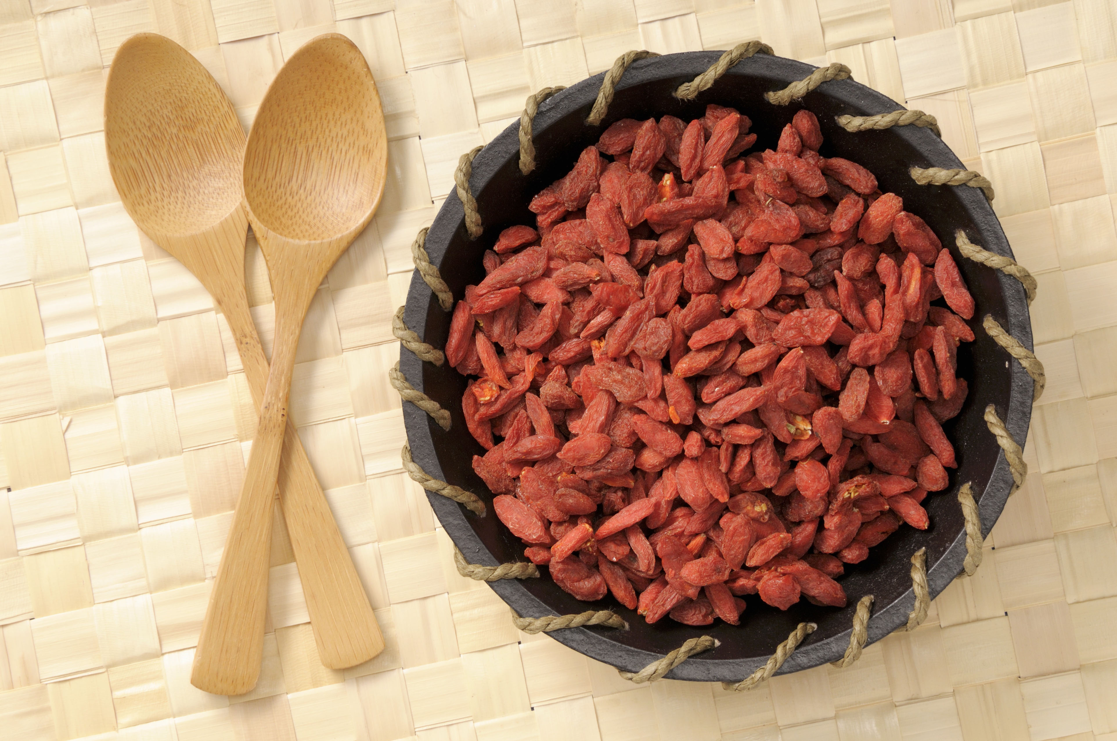 Bacche di Goji: una fonte segreta di giovinezza Bacche di Goji: una fonte segreta di giovinezza