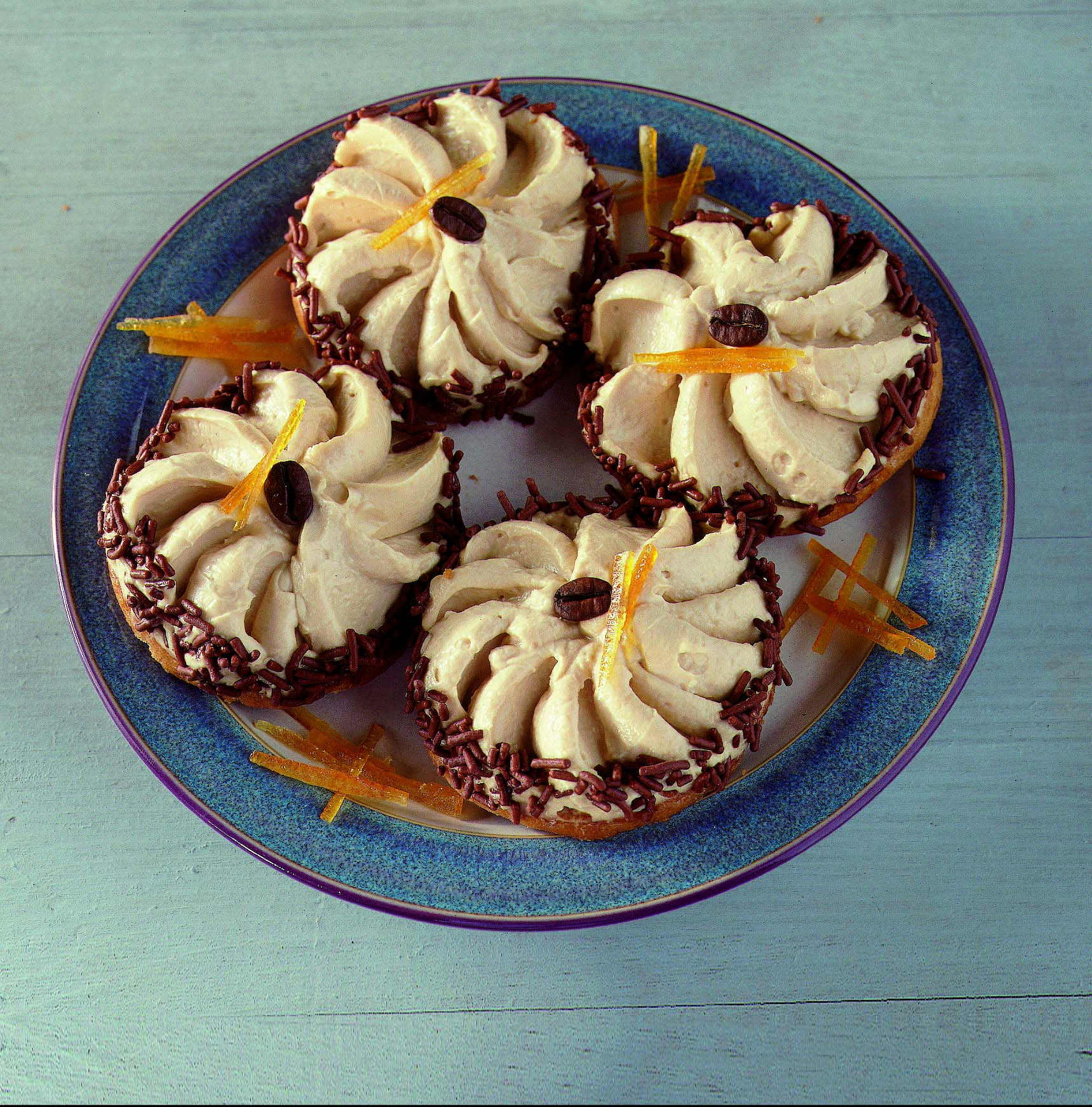 Tortine con crema al caffè
