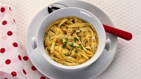 Crespella in brodo Starbene