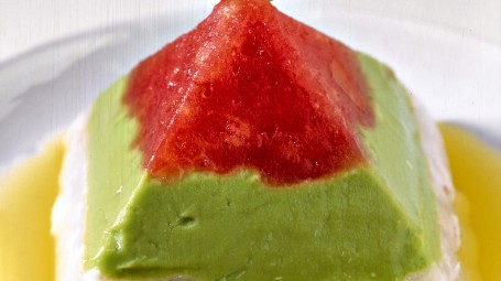 Piramide di avocado e gamberi Starbene
