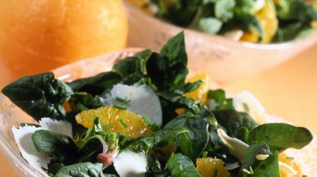Spinaci, arancia e pecorino Starbene