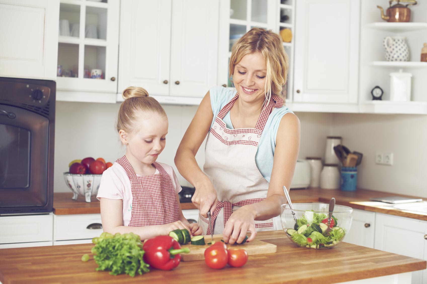Bambini: in cucina con mamma e papà