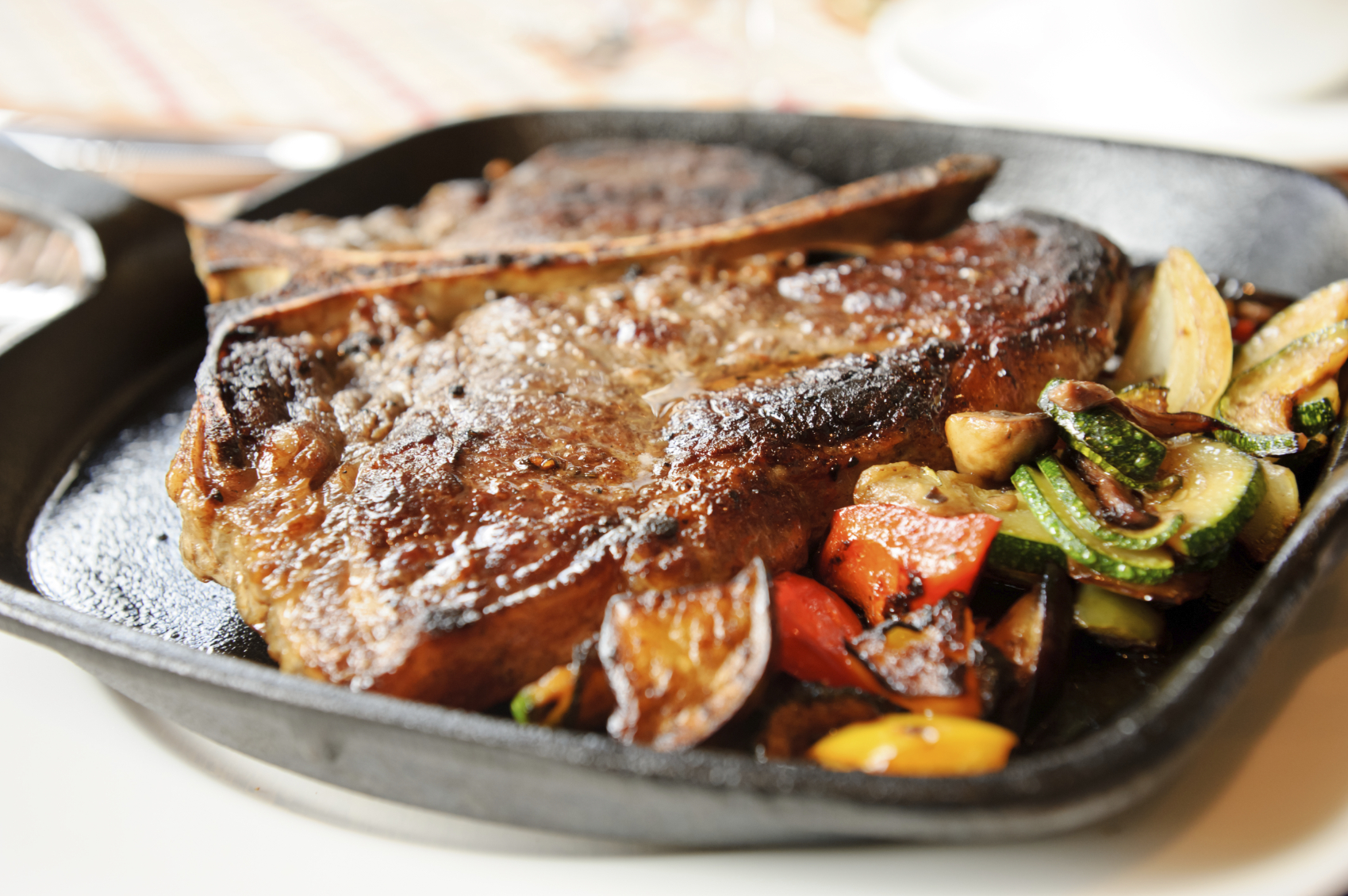 Mangiare carne fa male?