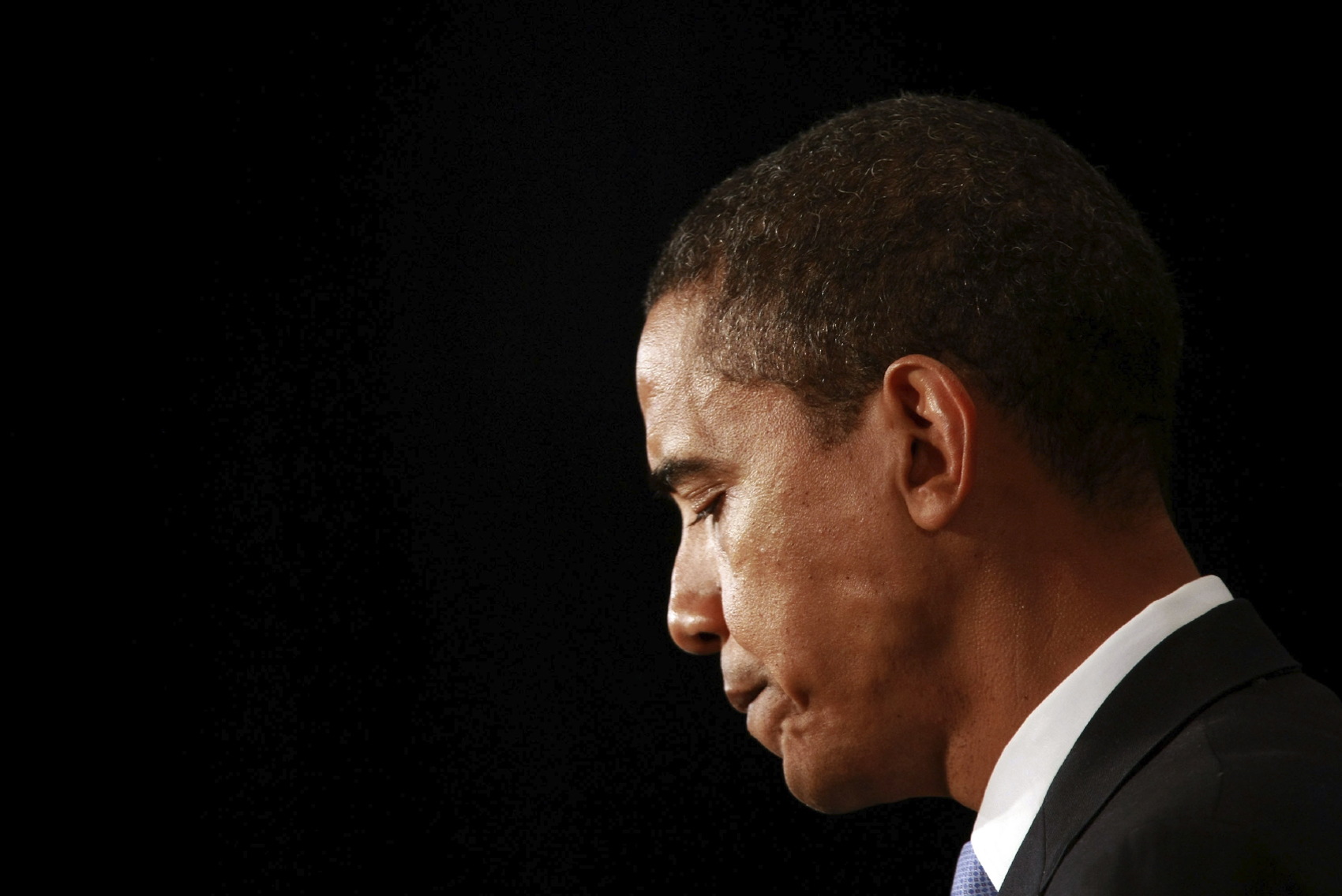 Le lacrime “femminili” del presidente Obama