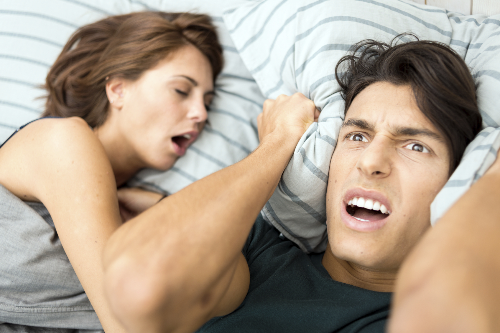Sonno: la terapia laser per non russare Sonno: la terapia laser per non russare