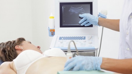 Andare dal ginecologo fra la sesta e l'ottava settimana