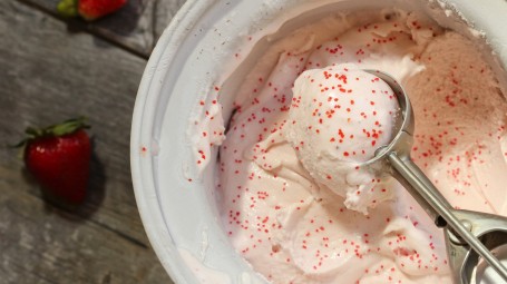 Fare il gelato in casa con la gelatiera