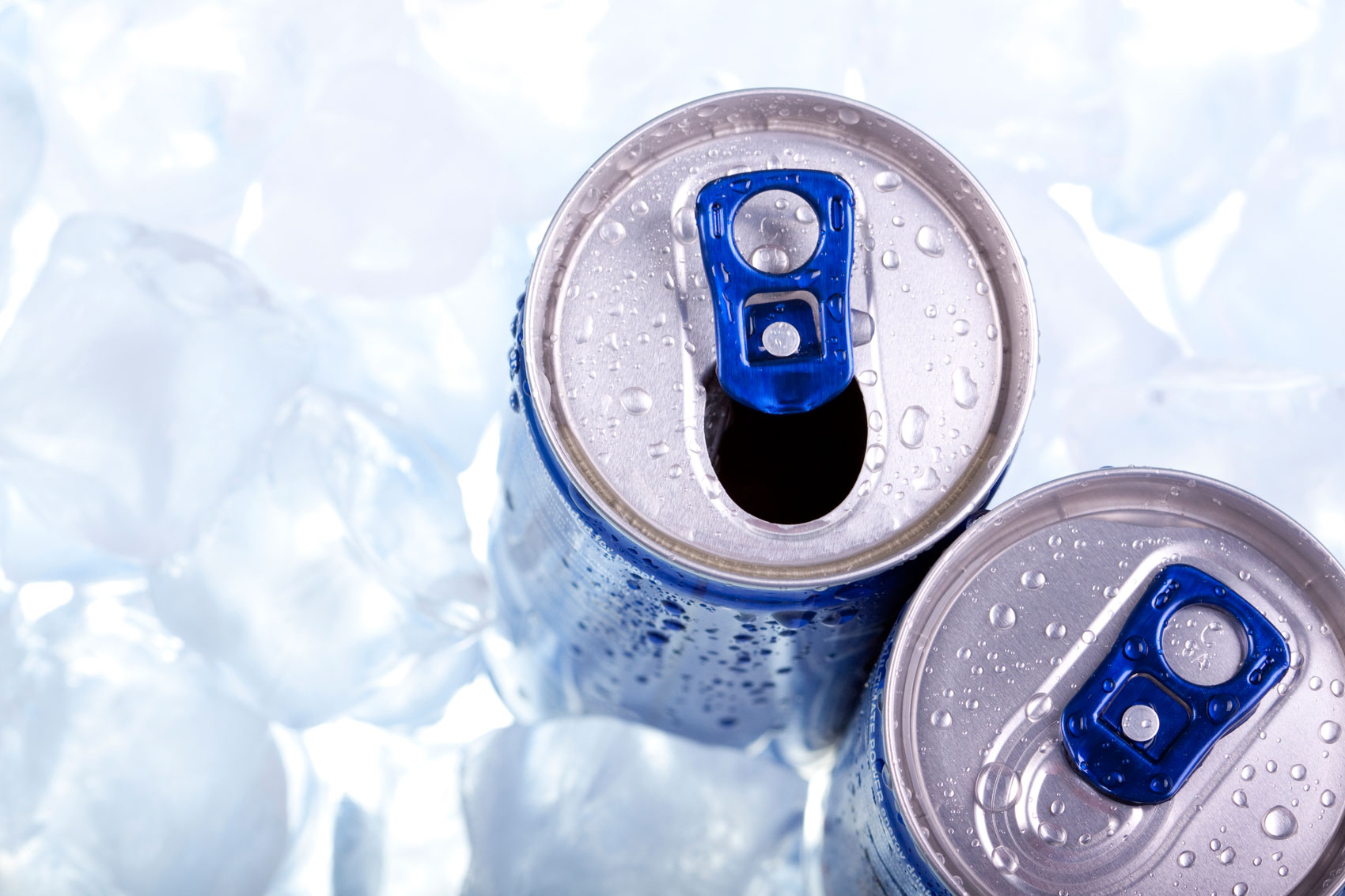Energy drink: i rischi per i più giovani Energy drink: i rischi per i più giovani