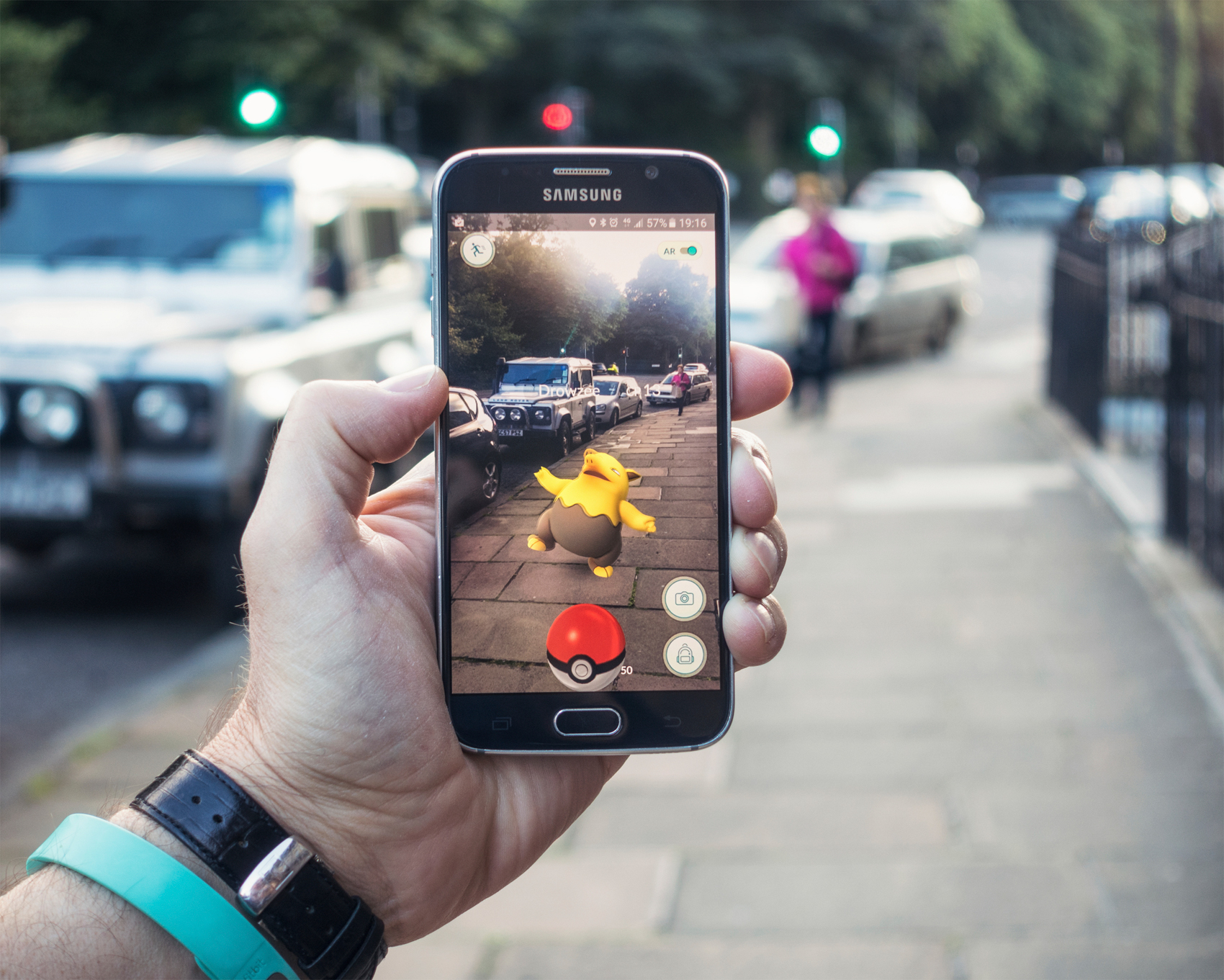 Pokémon Go: pregi e difetti del gioco che fa impazzire tutti Pokémon Go: pregi e difetti del gioco che fa impazzire tutti