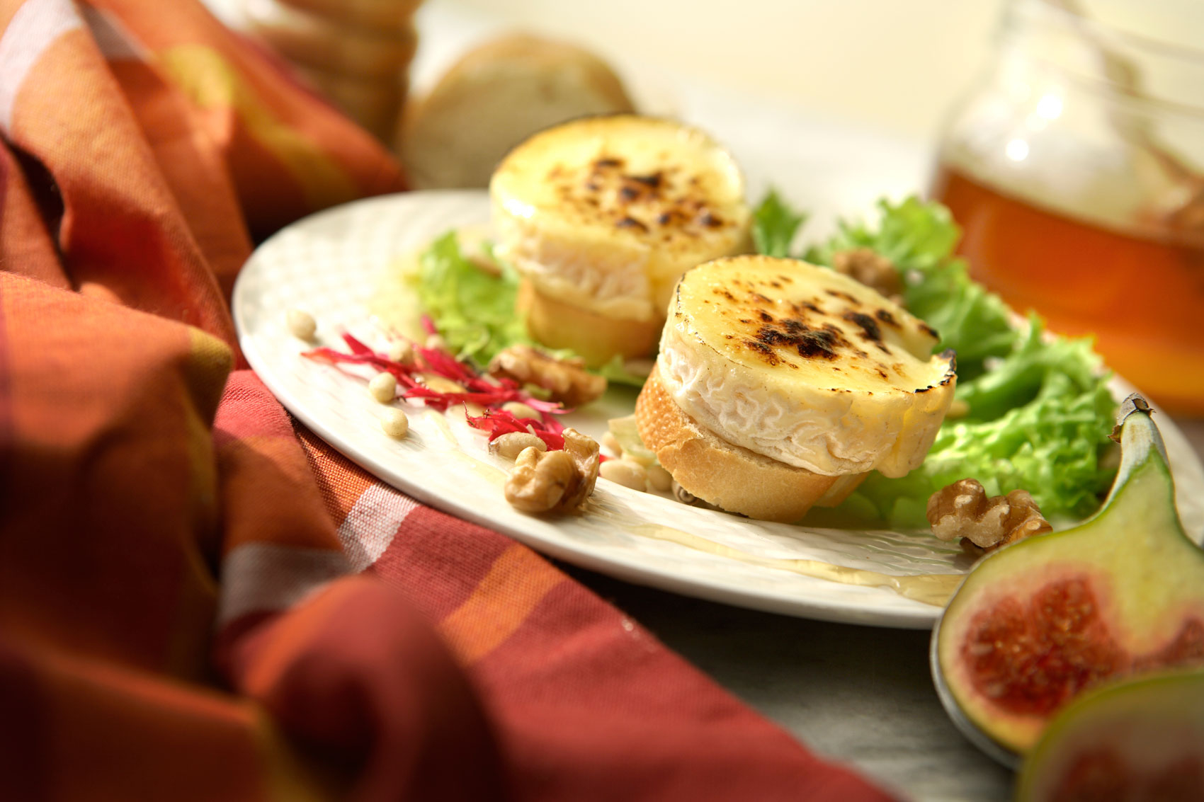 Insalata con formaggio di capra caldo – La ricetta Insalata con formaggio di capra caldo – La ricetta