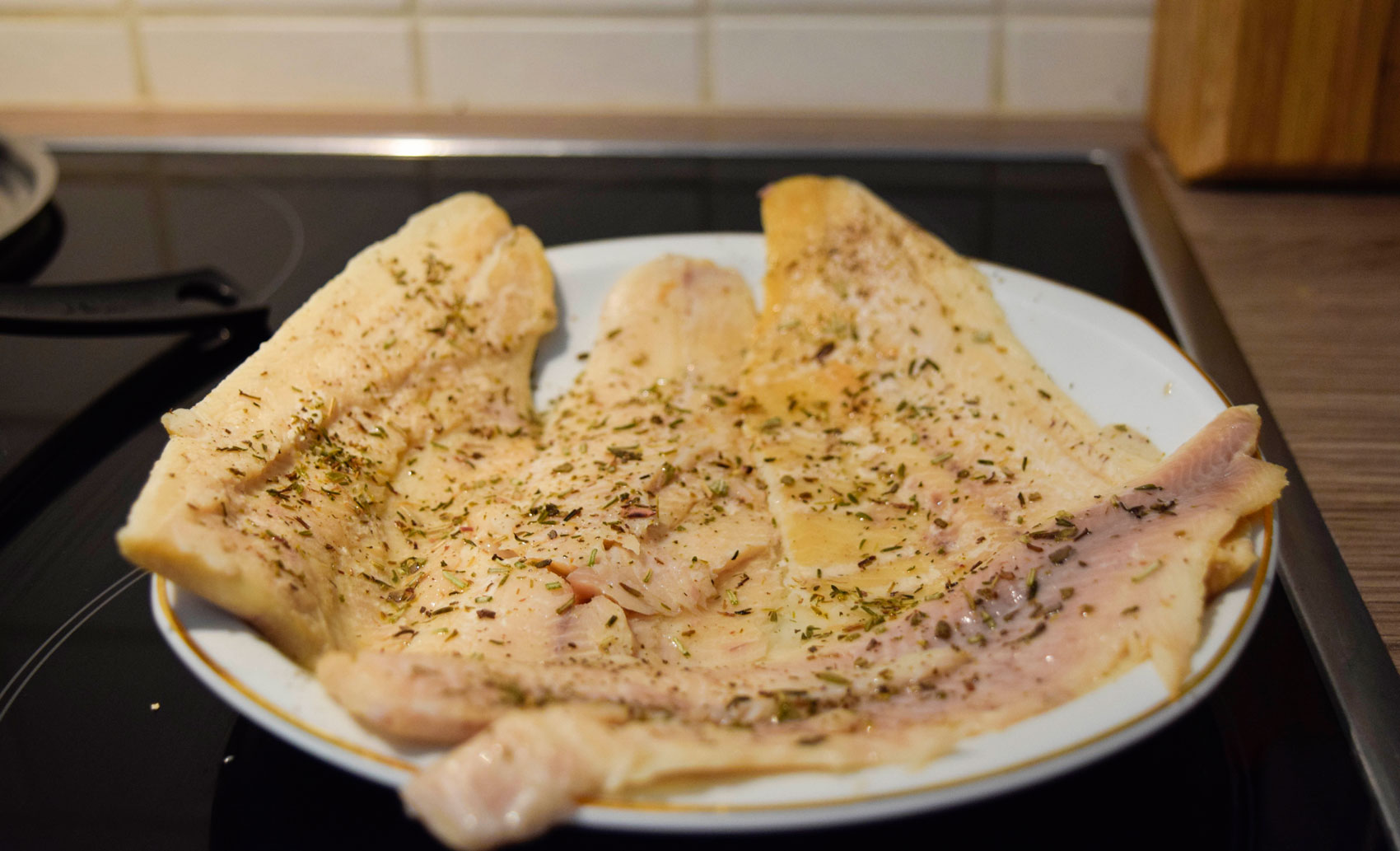 Filetto di trota al vino bianco – La ricetta Filetto di trota al vino bianco – La ricetta