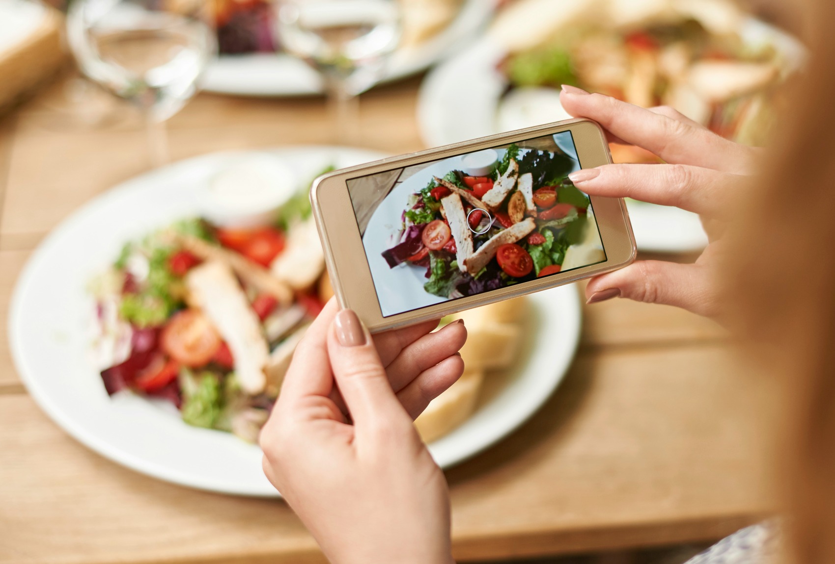 Perché fotografiamo tutto quello che mangiamo