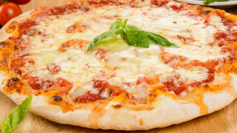 Perché la pizza fa bene all'umore ed è un piatto unico completo