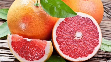 Tutto sul pompelmo: perché fa bene (anche alla pelle)