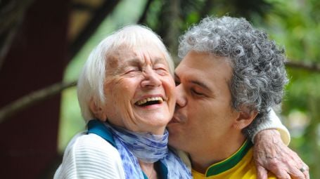 Alzheimer, approvato un nuovo farmaco che rallenta la malattia