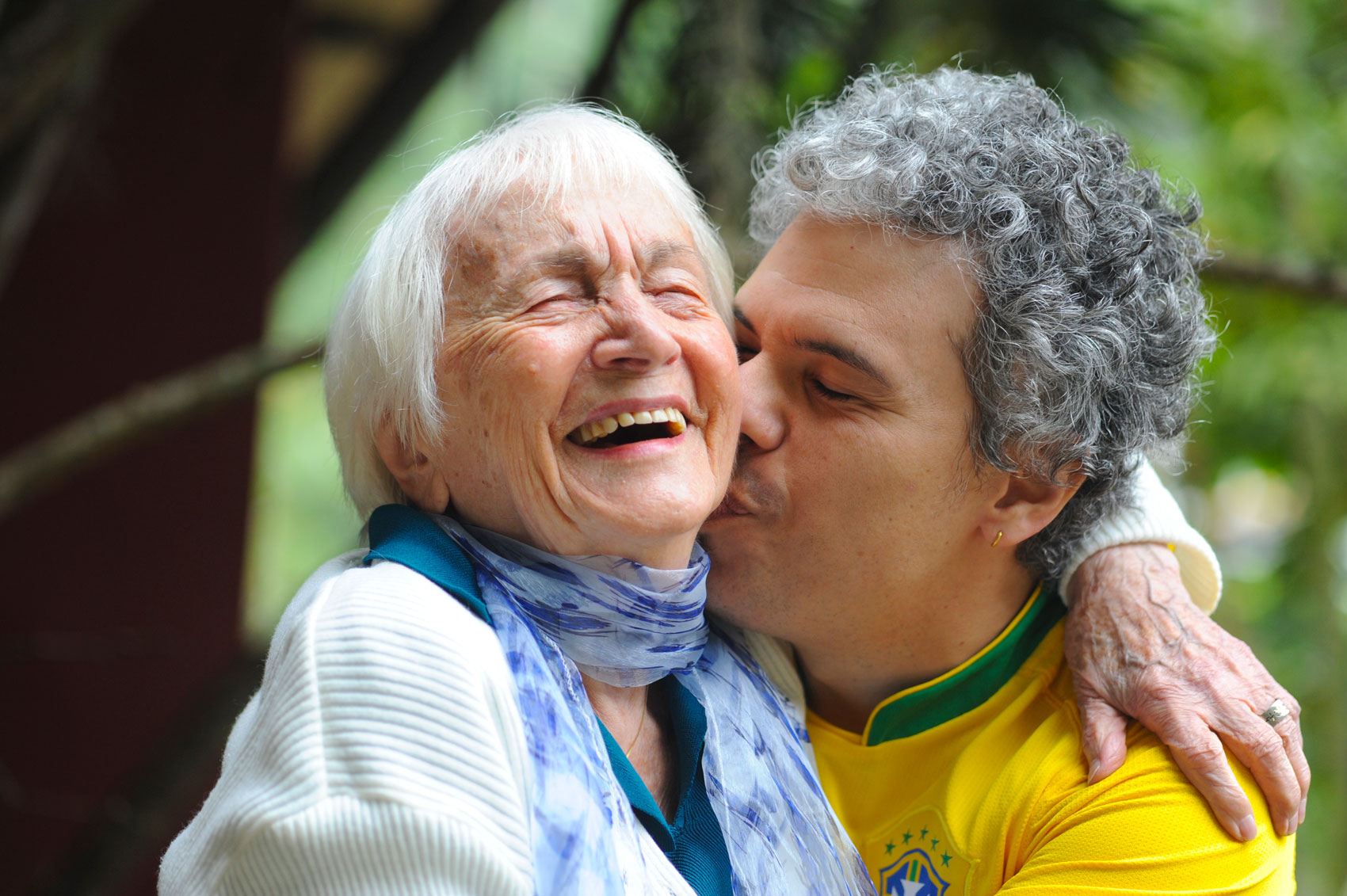Alzheimer, approvato un nuovo farmaco che rallenta la malattia