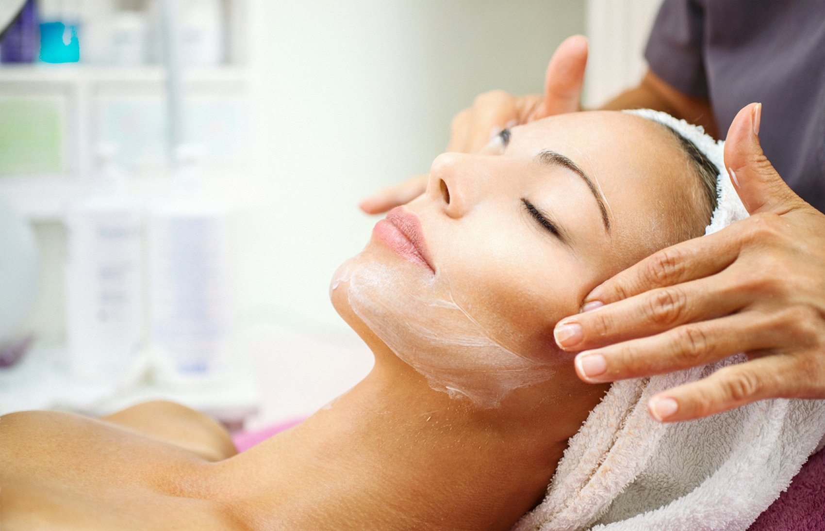 Medicina estetica: come cancellare i segni dello stress solare Medicina estetica: come cancellare i segni dello stress solare