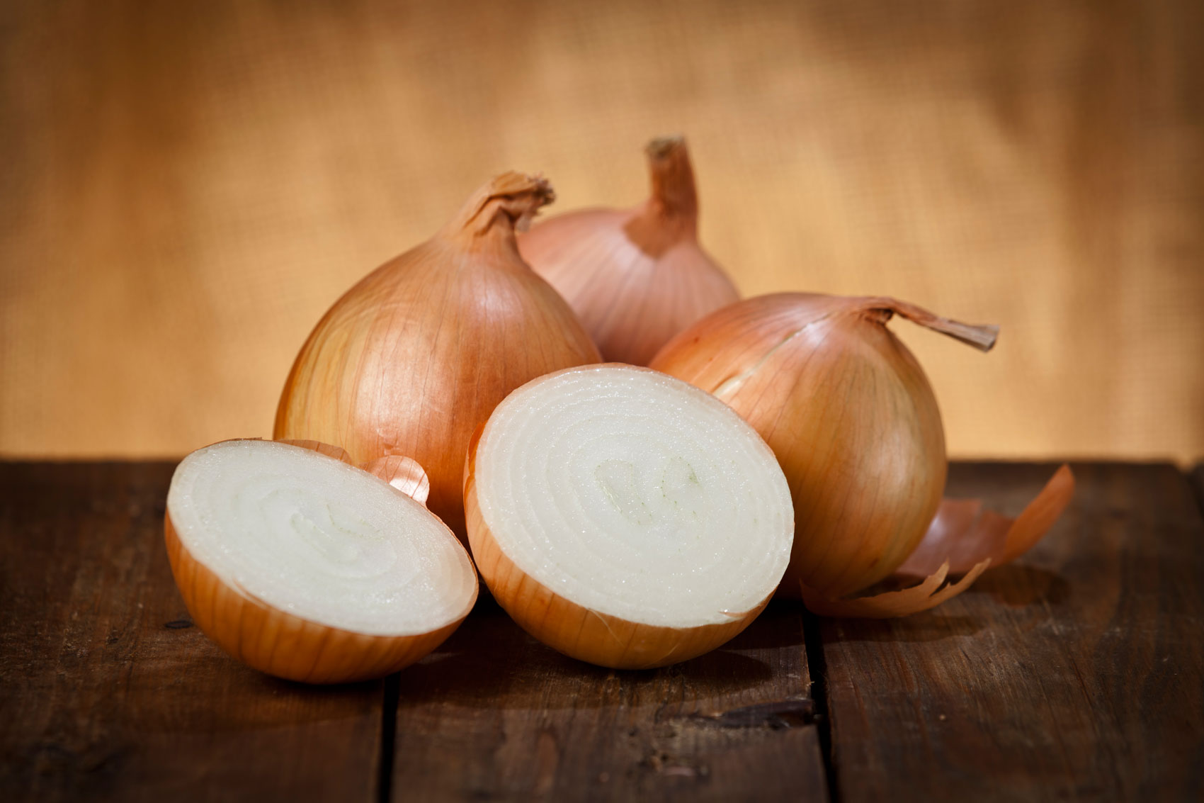 Come si fanno le cipolle ripiene Come si fanno le cipolle ripiene