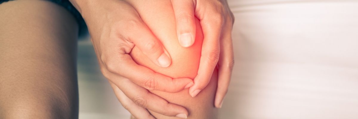 durere palpitantă a articulației degetului mare dureri la nivelul articulațiilor și rănit