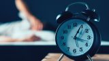 Sonno, alimentazione e non solo: come il corpo si trasforma con la bella stagione