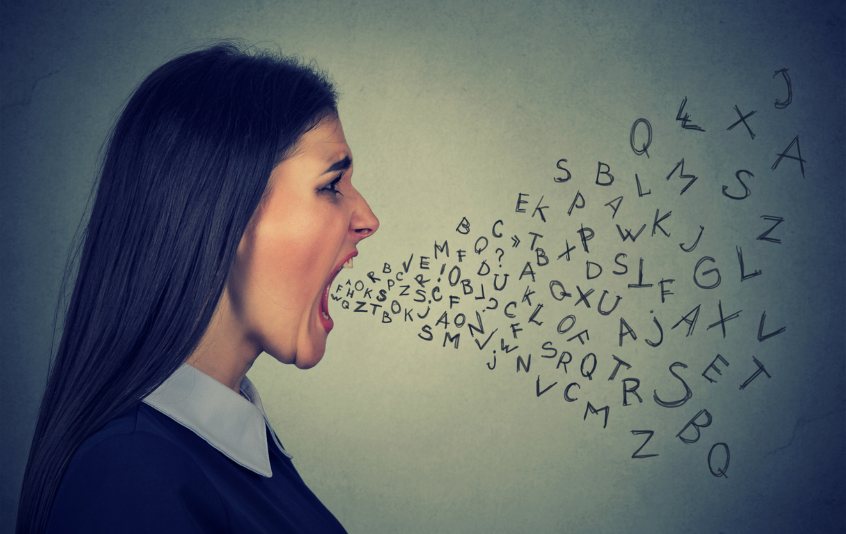 Maleducazione: cosa fare e come difendersi dalle persone cafone e aggressive Maleducazione: cosa fare e come difendersi dalle persone cafone e aggressive
