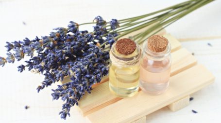 olio essenziale lavanda