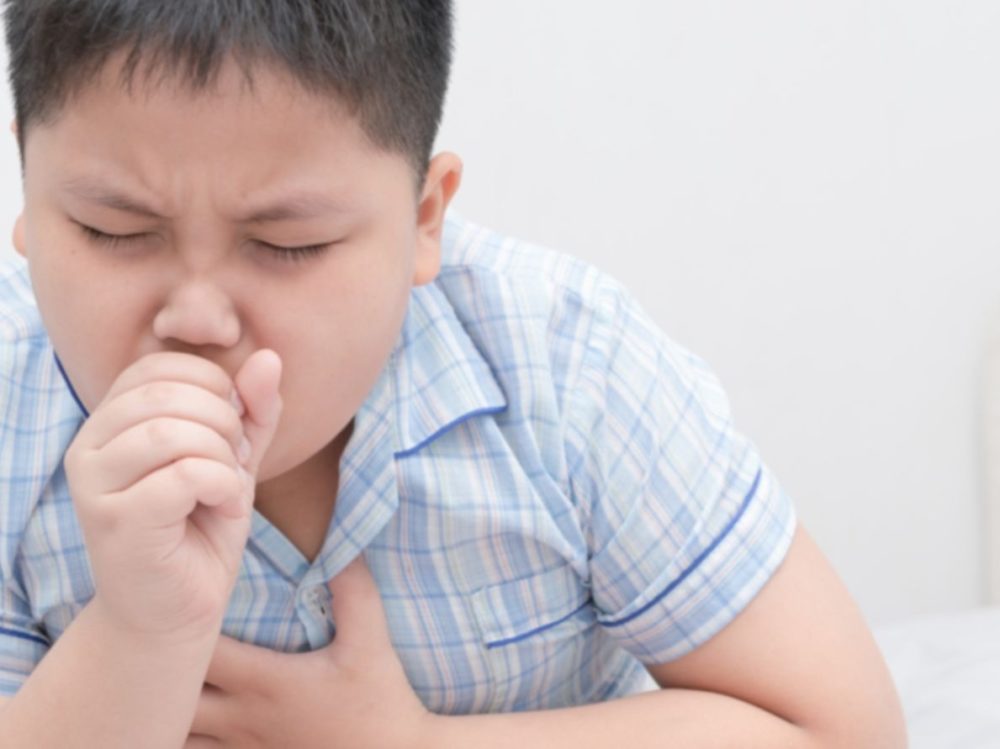 Come si fa la manovra di Heimlich nei bambini?
