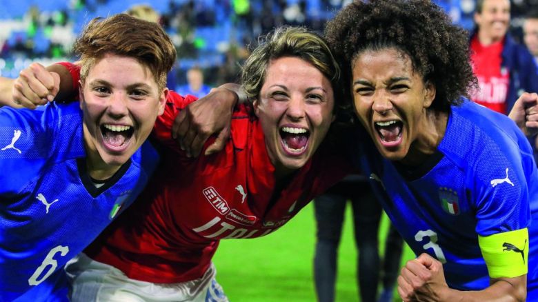 Intervista a Valentina Giacinti: “Da piccola palleggiavo con le bambole, oggi vado ai Mondiali”