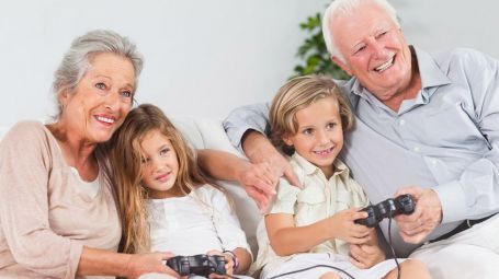 nonni, nipoti, videogiochi