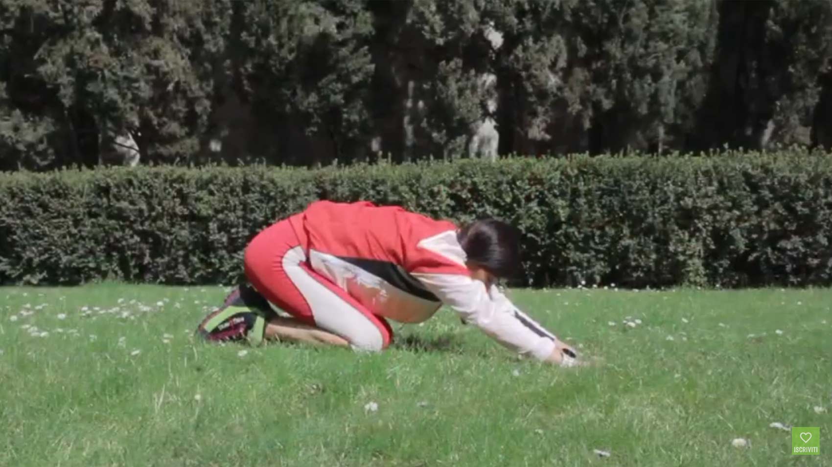 Esercizi di stretching per alleviare il mal di schiena – Video