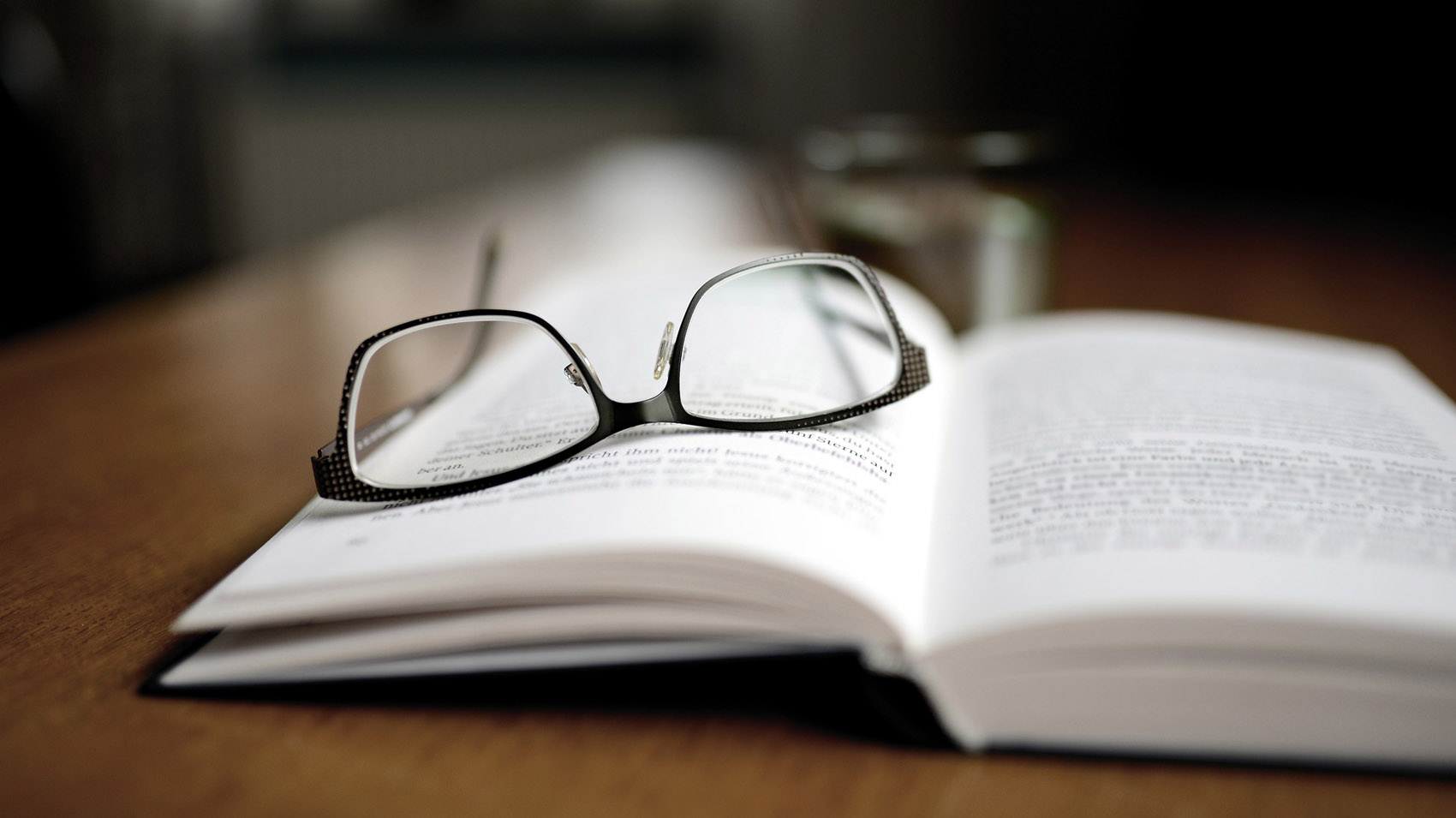 Coronavirus: perché leggere libri gialli e noir placa l’ansia