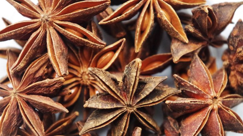 Anice stellato, come abbinarlo e una ricetta da provare