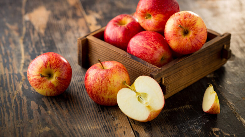 Mele, quanti benefici! 3 ricette facili (anche salate) da preparare