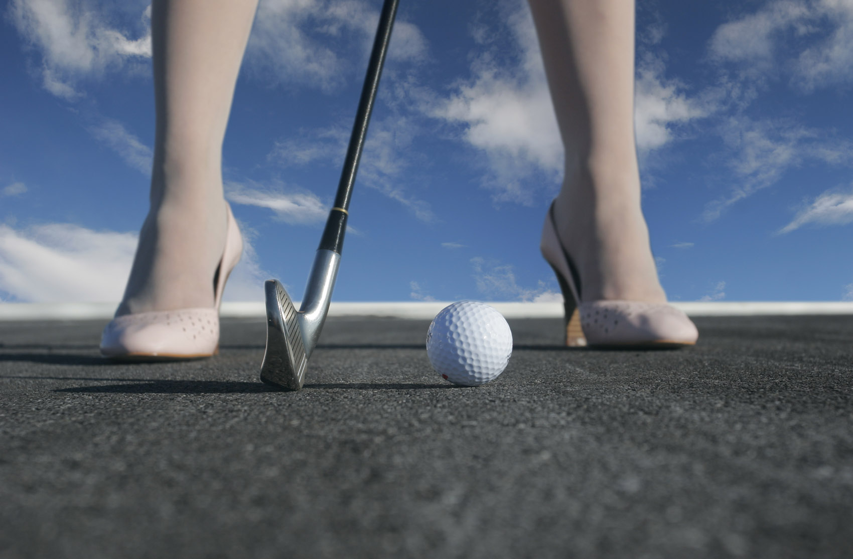 Giocare a golf in città: che cos’è e come funziona lo street golf