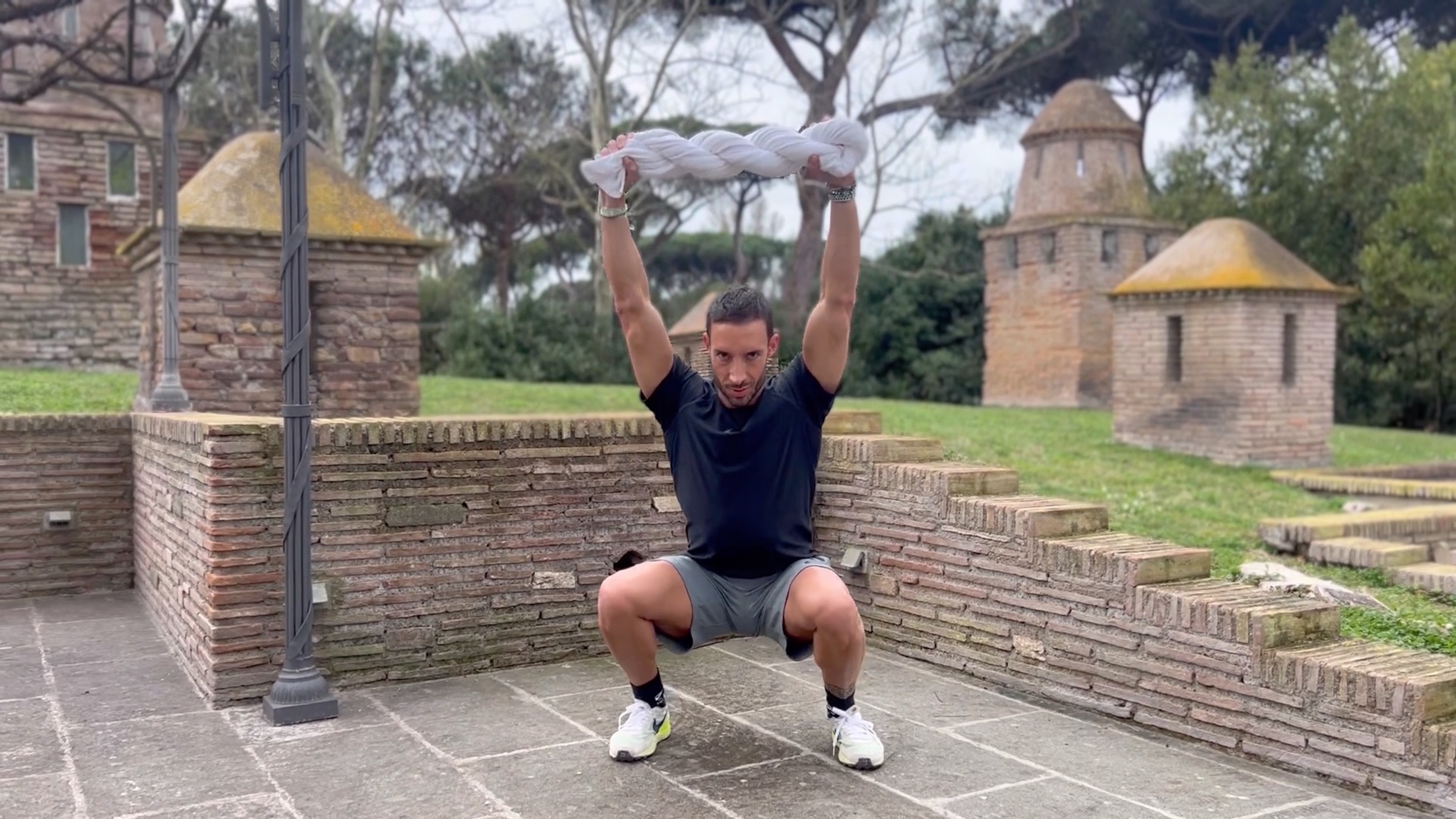 Il workout da 15 minuti per rigenerarsi – Video Il workout da 15 minuti per rigenerarsi – Video