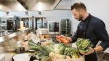 Cucina vegana: i trucchi perché sia nutrizionalmente corretta e fantasiosa