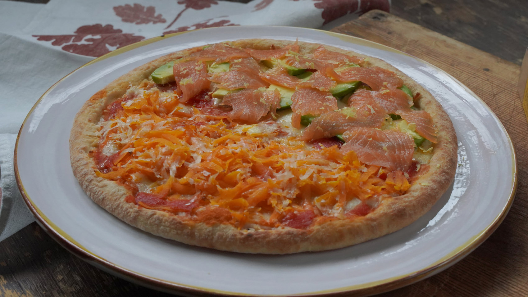 Come arricchire la pizza surgelata in modo sano - Video - Starbene