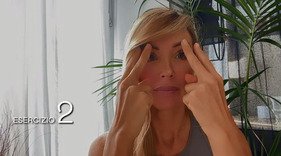 Antietà, lo yoga per ringiovanire il viso – Video Antietà, lo yoga per ringiovanire il viso – Video