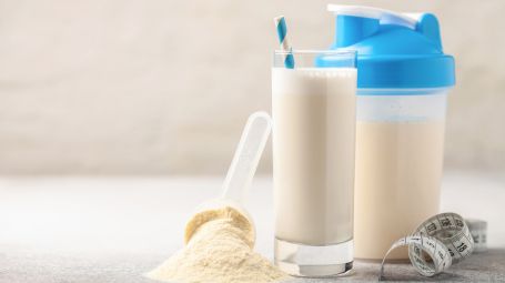 integratori, proteine del siero di latte