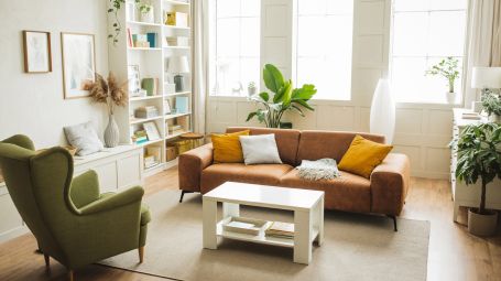 Psicologia, stare bene in casa: come arredare il soggiorno