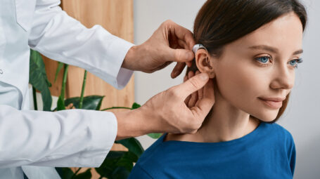 udito, apparecchio acustico, sordità