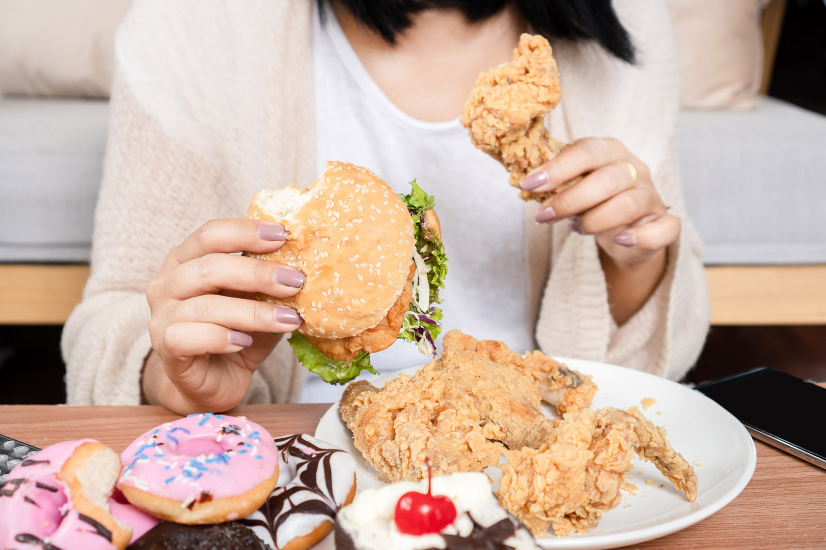 Disturbo da alimentazione incontrollata: cos’è, chi colpisce, come si cura