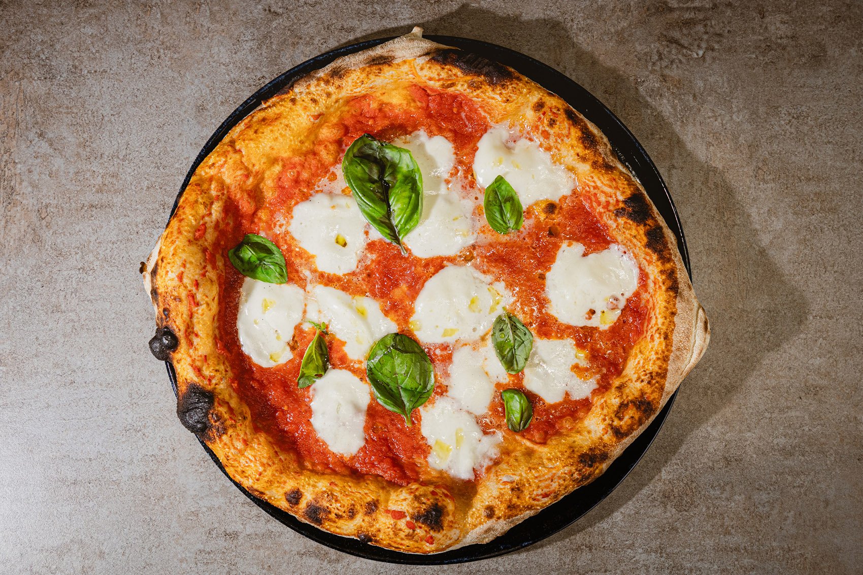 Perché la pizza Margherita dà felicità e buonumore Perché la pizza Margherita dà felicità e buonumore