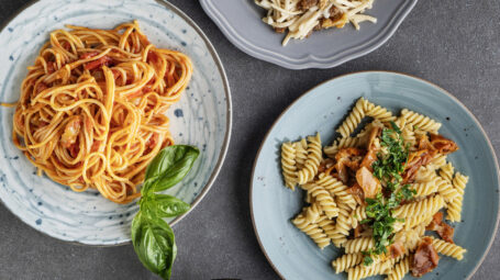 pasta, spaghetti, fusilli, maccheroni