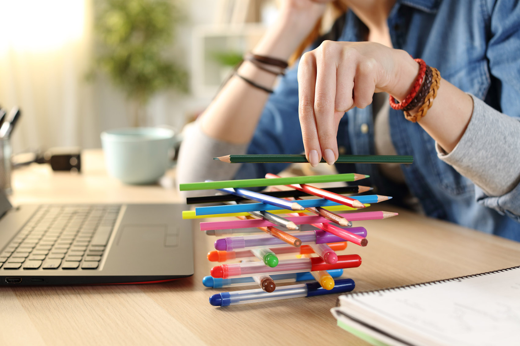ADHD da adulti: segnali rivelatori e 6 consigli in pillola