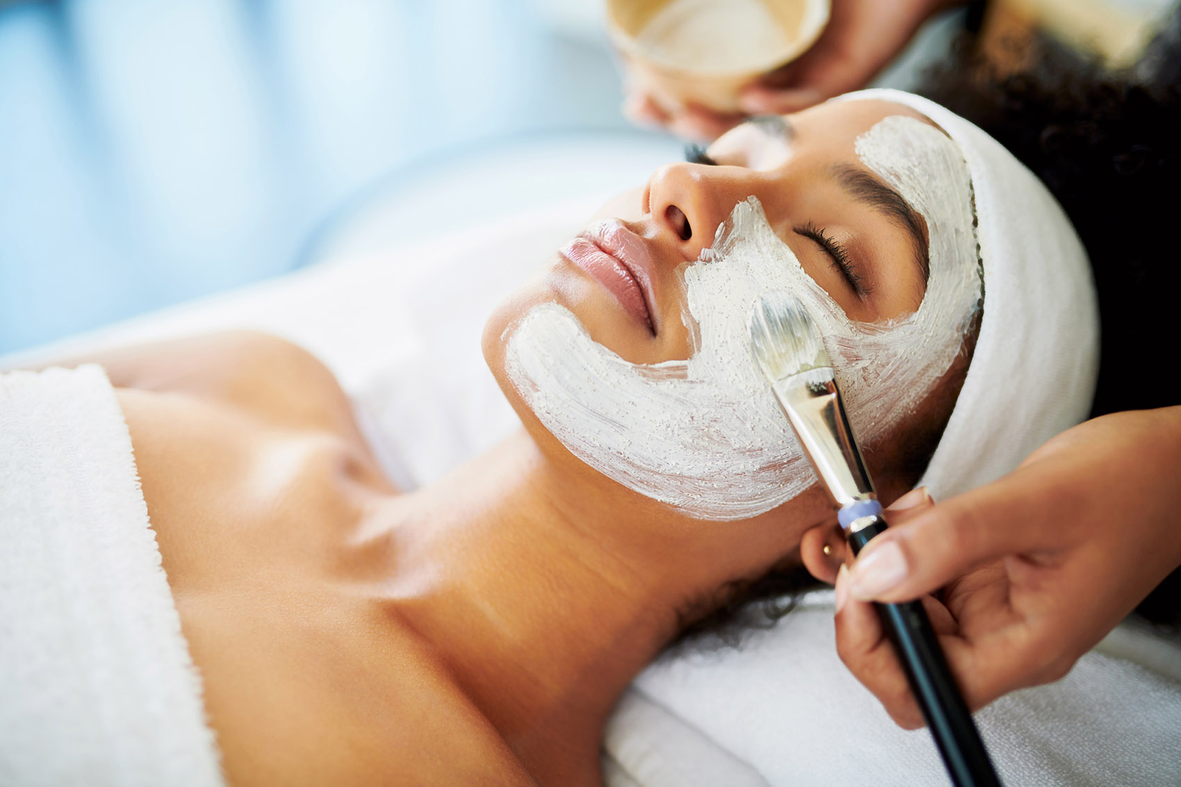 Peeling chimici: i trattamenti migliori per rinfrescare le pelle