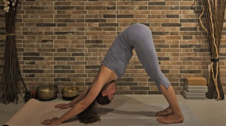 Yoga, Upakrama per connettersi con il respiro – Video